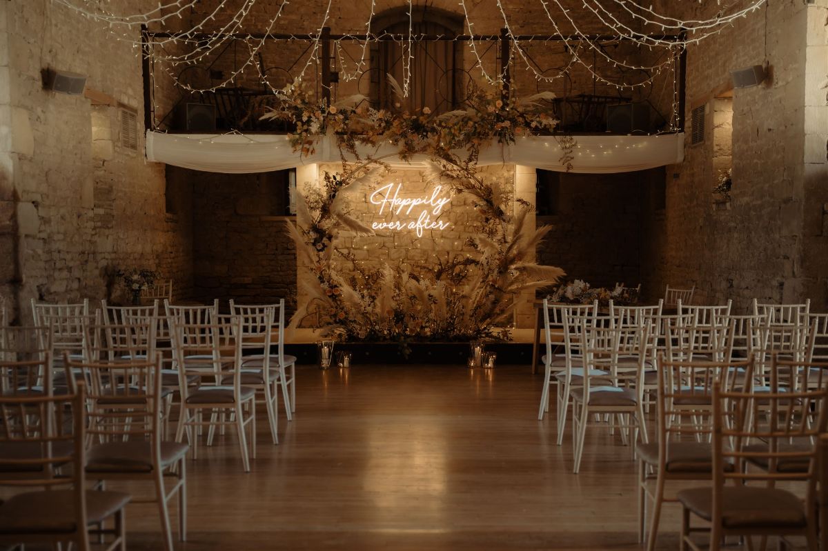 Great Tythe Barn Tetbury Autumn Boho Wedding design 