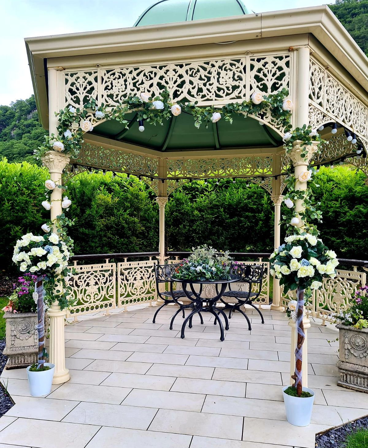 Real Wedding Image for Moliegh