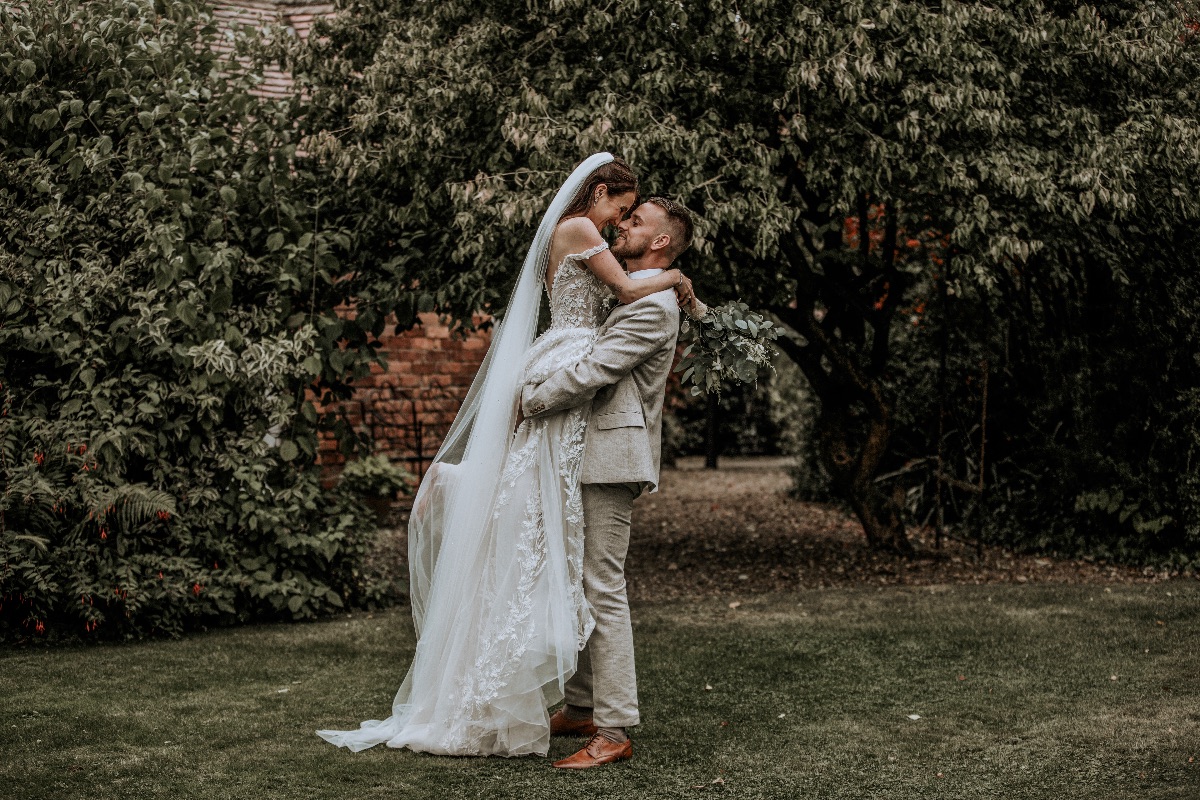 Real Wedding Image for Caullum & Katie