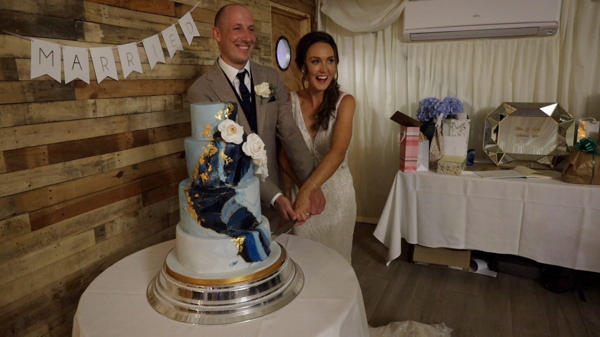 Cutting the cake