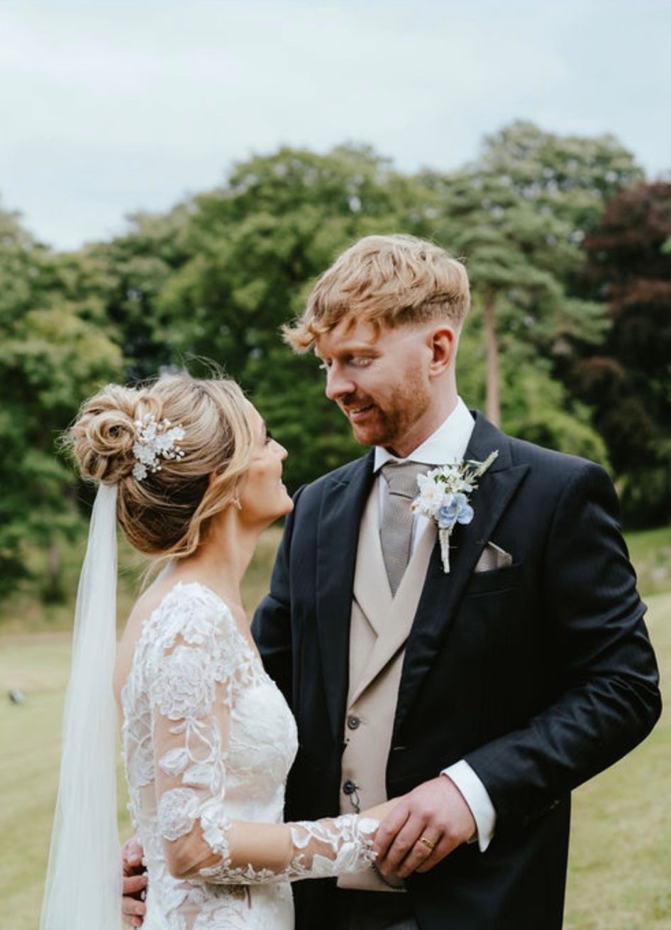 Real Wedding Image for Shauney & Elliot 