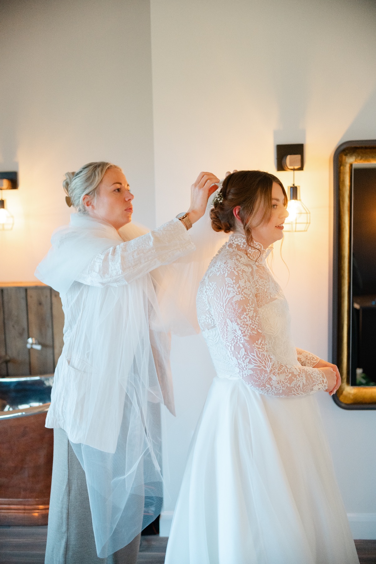 Real Wedding Image for Fliss & Alan