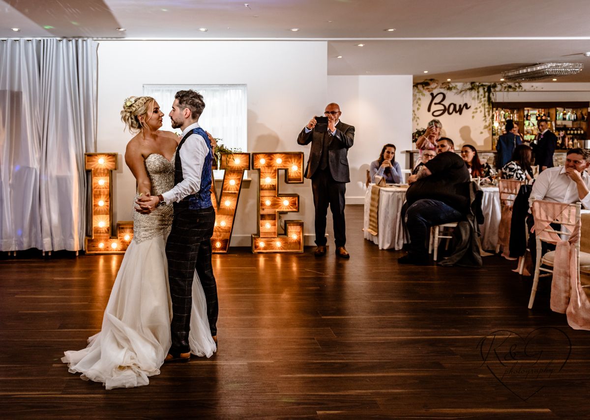 Real Wedding Image for Victoria