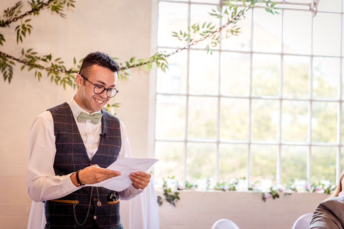 The Best Man giving his speech at The Factory Hinckley 