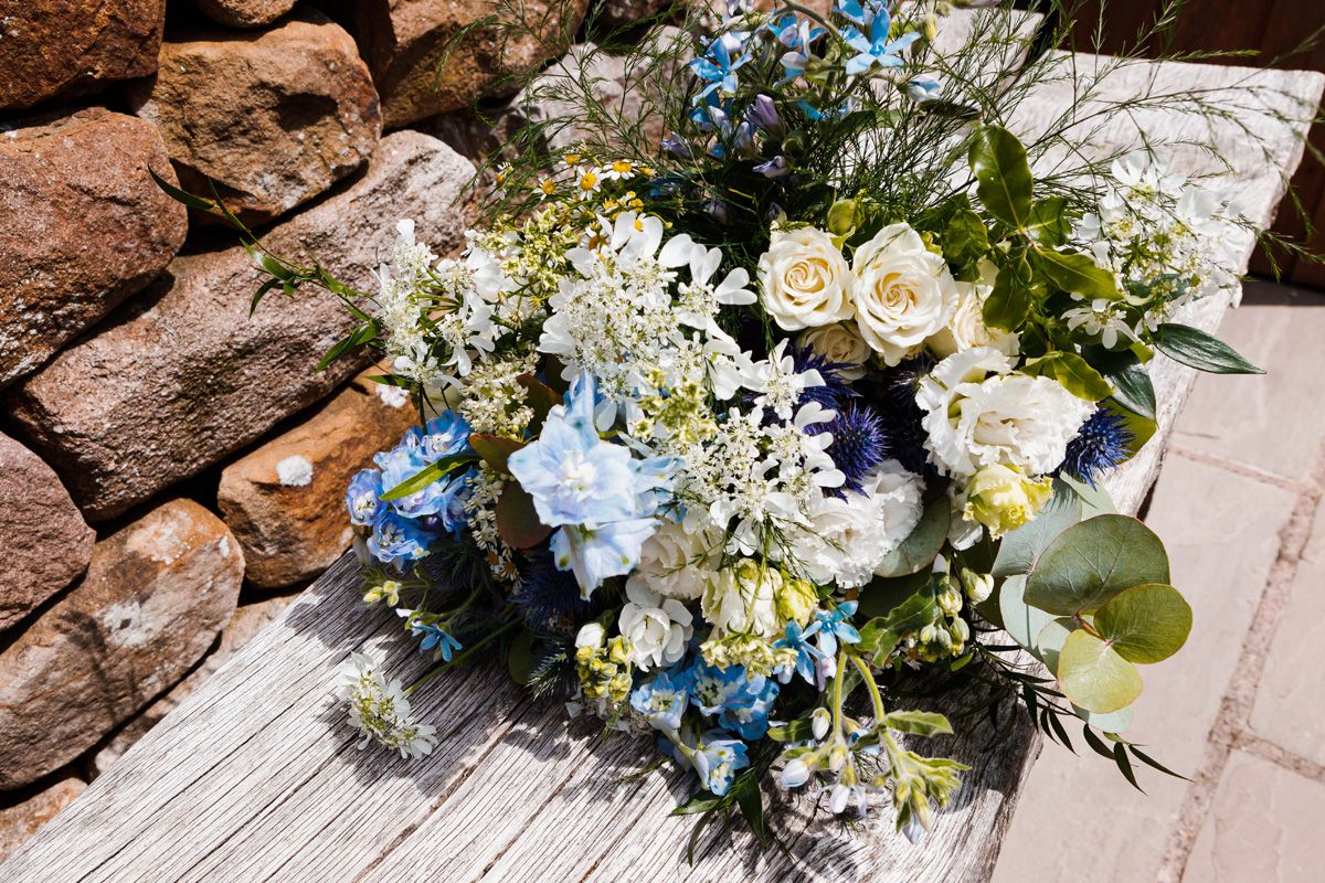 Amy & Adam chose a very pretty pastel, wildflower theme for their wedding. 