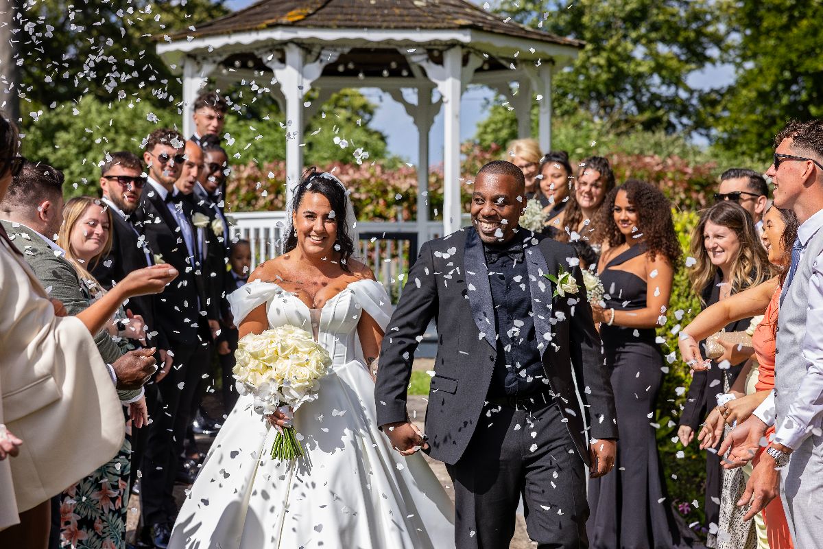 Real Wedding Image for Kelly & Tyrone