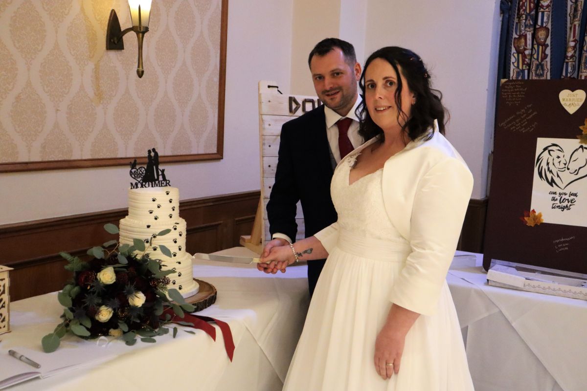 Cutting the cake