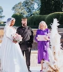 Wedding ceremony by Angela Davidson Celebrant