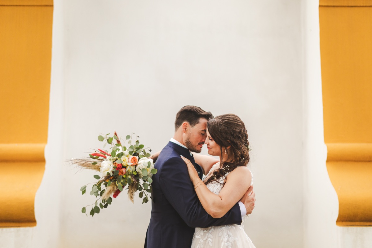 Real Wedding Image for L