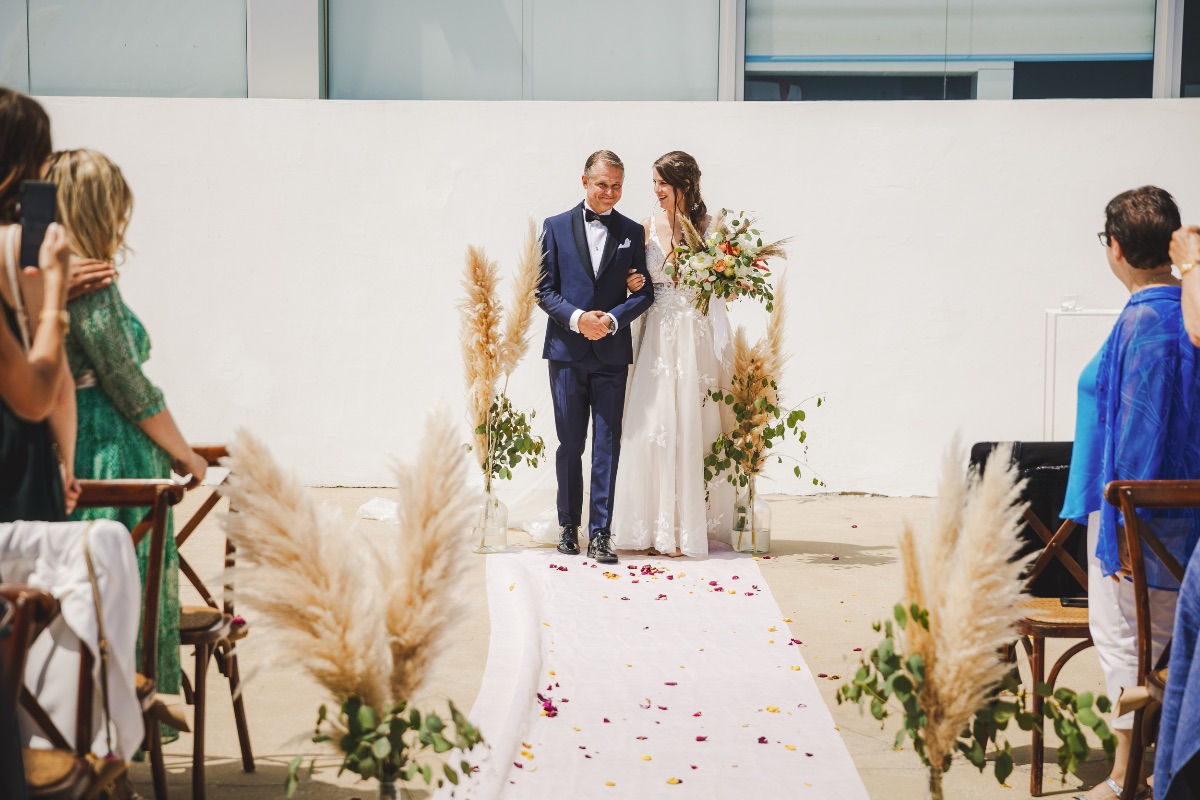 Real Wedding Image for L