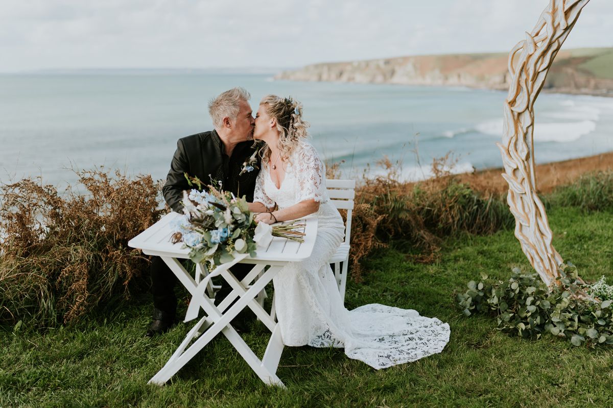 Real Wedding Image for Samantha & André