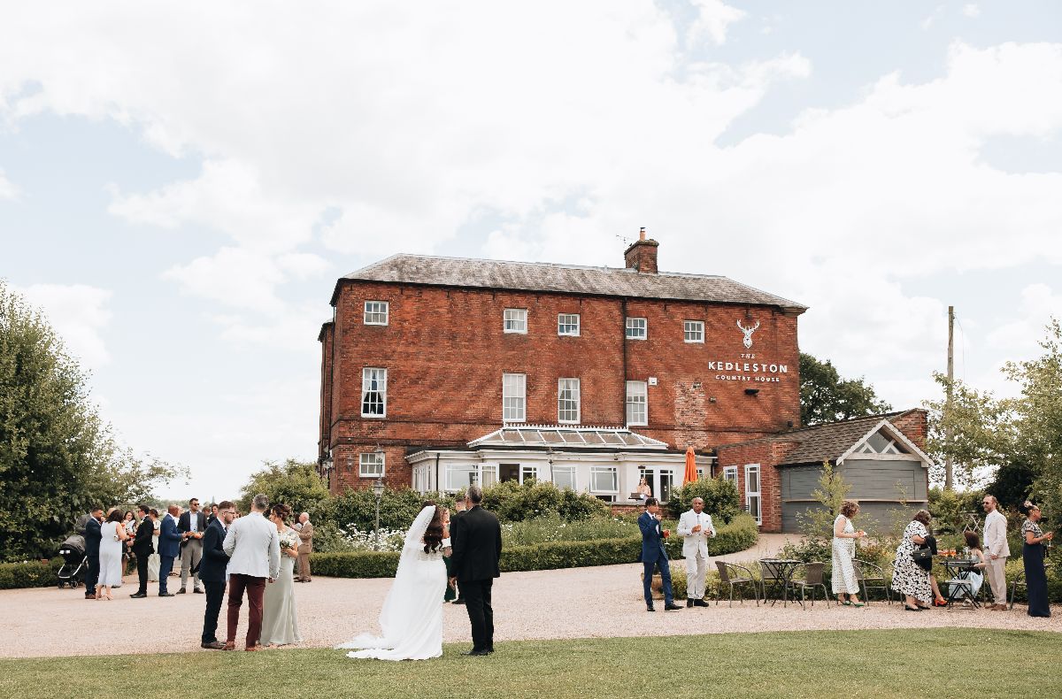 Real Wedding Image for Sian