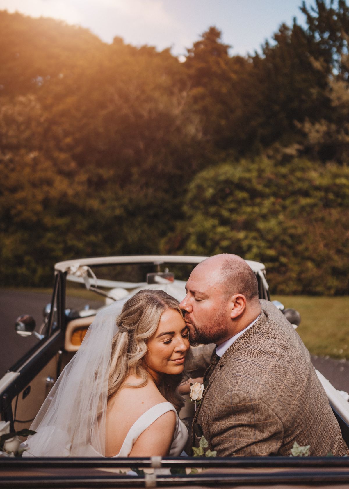 Rachael & Daniel driving to Astley Bank Hotel