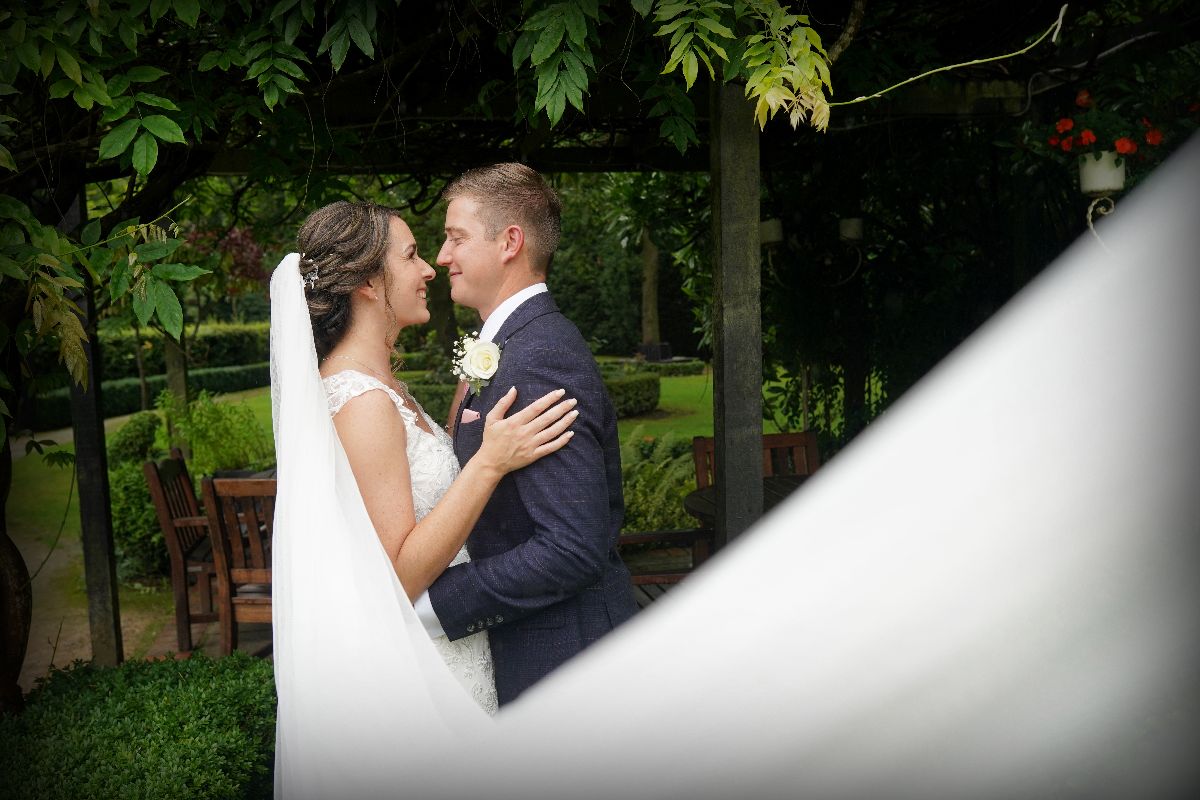Real Wedding Image for Hannah