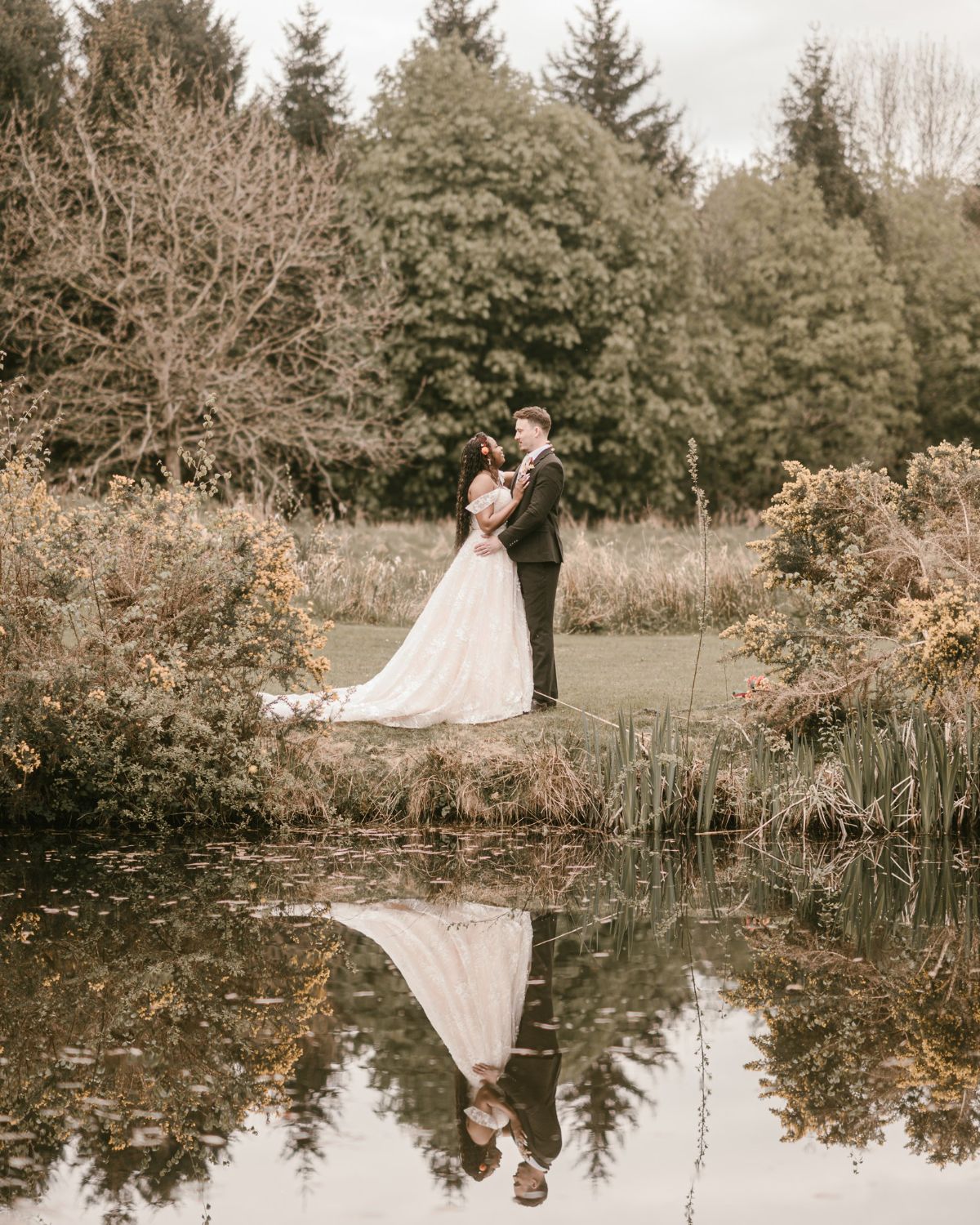 Real Wedding Image for Lizzie & Oliver