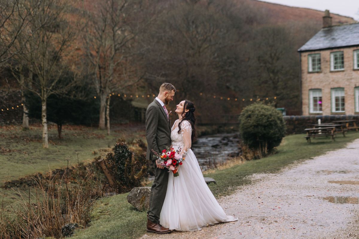 Real Wedding Image for Evie & Rich