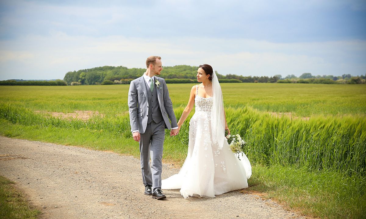 Real Wedding Image for Holly