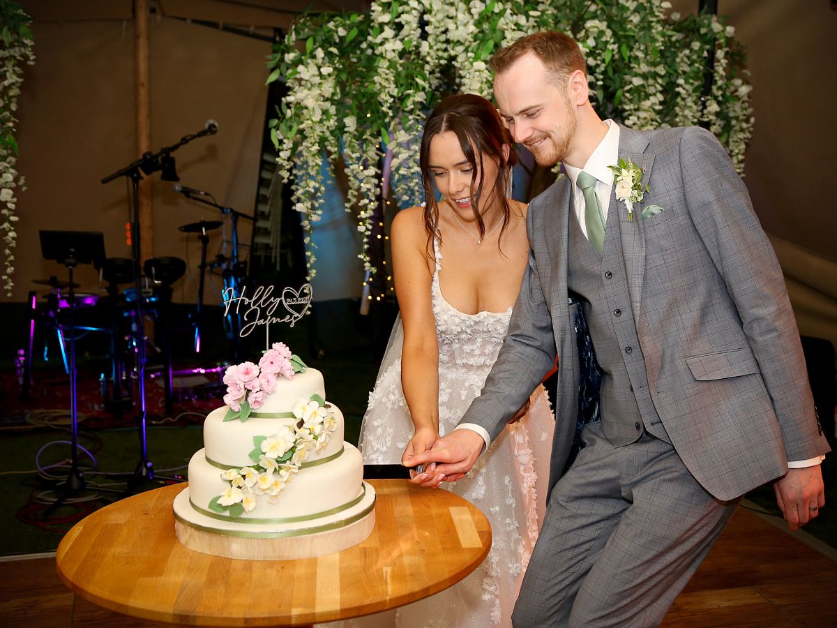 Real Wedding Image for Holly