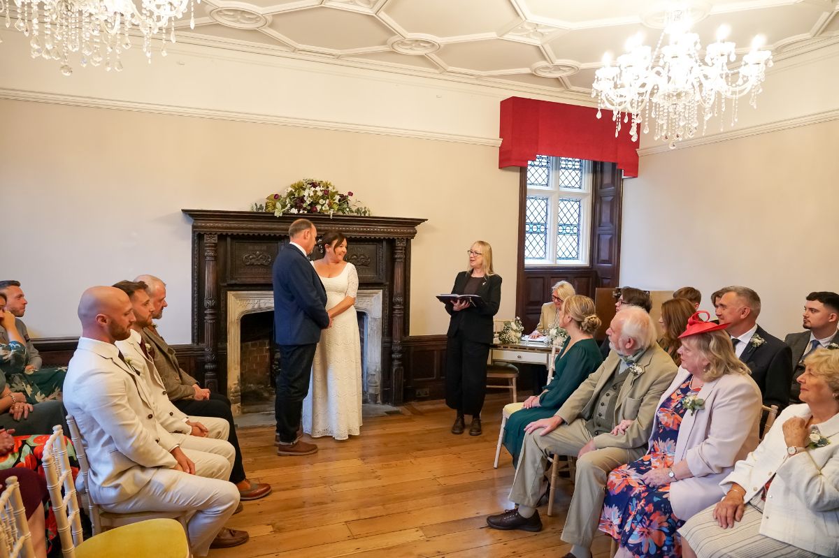 The Ceremony of Helen and Doug at the Hove Registry Office.