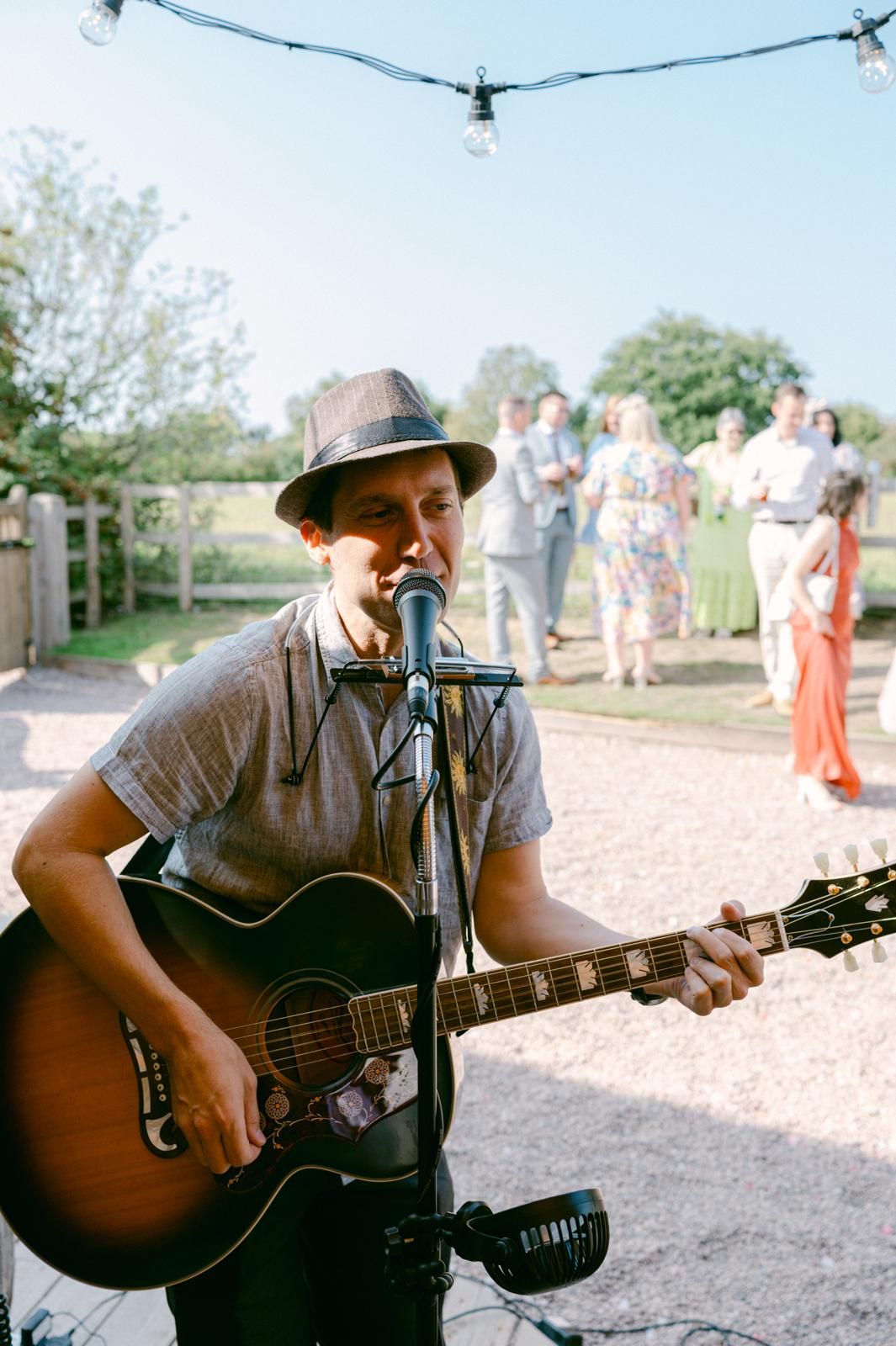 Solo set while guests mingle